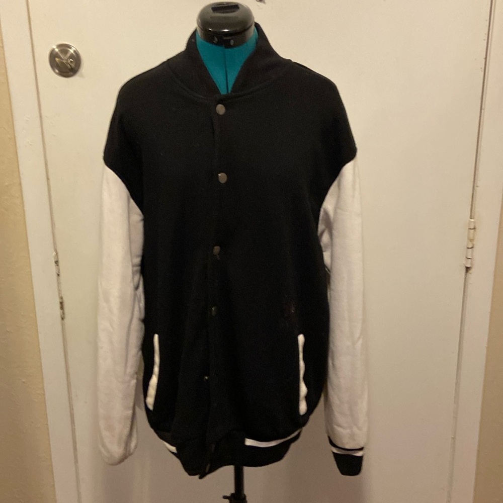Mens Vintage Varsity style Jacket by "Courage" XL Black @ White snaps closure